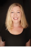 Rebecca Raisin_AuthorPhoto